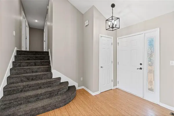 8505 N ARCOLA AVE, Kansas City, MO 64153