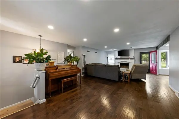 703 Ozark Short Line CT, Odessa, MO 64076