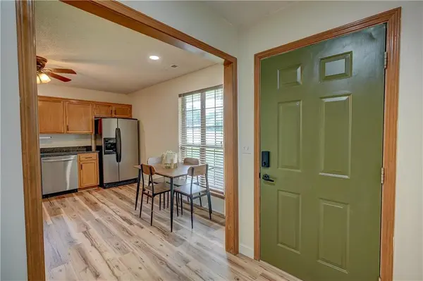 1011 Fox Run DR, Warrensburg, MO 64093