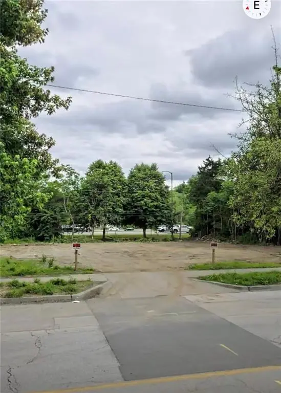 5811 Prospect AVE, Kansas City, MO 64130
