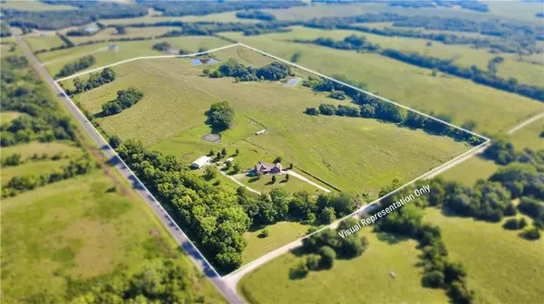 18657 W 240th AVE, Bethany, MO 64424