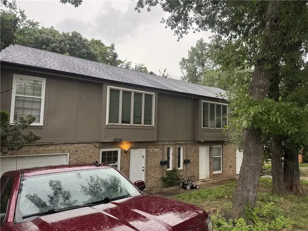 3906 E 123 TER, Grandview, MO 64030