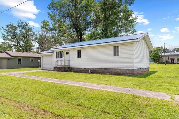 203 & 207 W Market ST, Sheldon, MO 64784