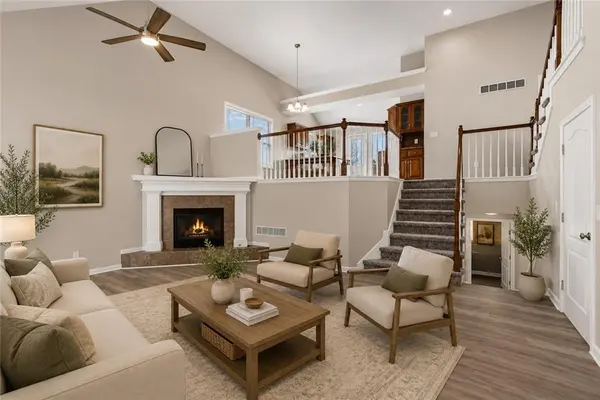 9112 N Camden AVE, Kansas City, MO 64154