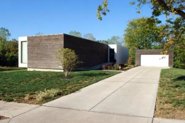 3914 Lloyd ST, Kansas City, KS 66103