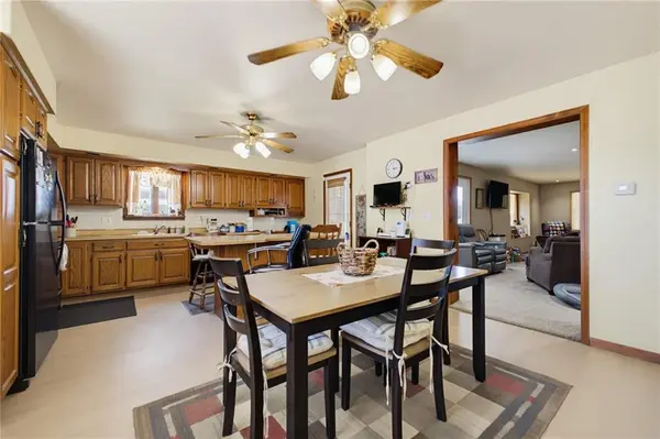 729 S Brunswick ST, Brookfield, MO 64628