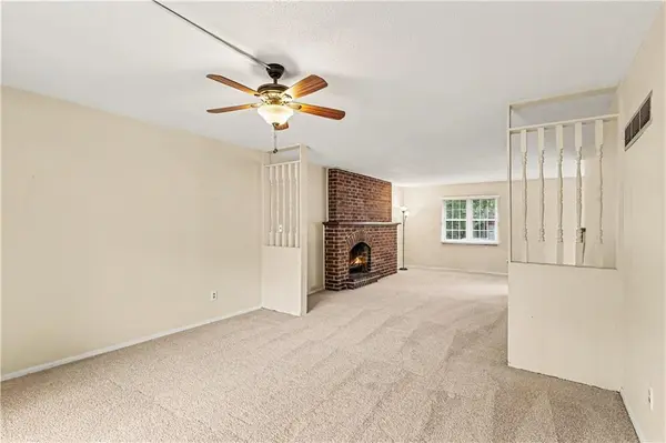 8320 Hadley ST, Overland Park, KS 66212