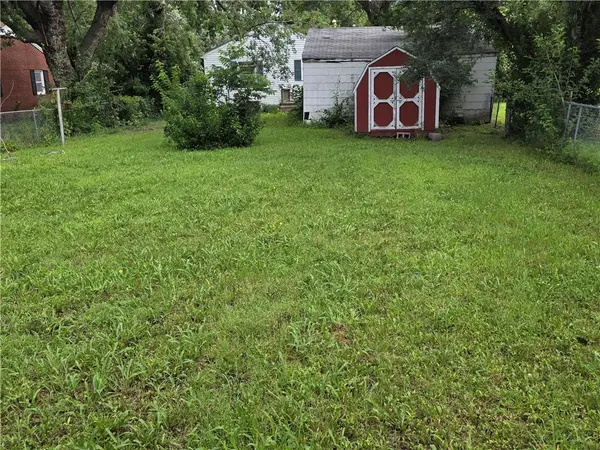 212 E Melvin ST, Arma, KS 66712