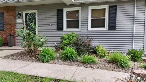 2320 N 33rd Street TER, St Joseph, MO 64506