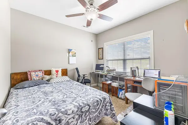 3738 Charles ST, St Joseph, MO 64506