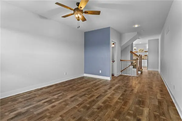1121 S Minton RD, Independence, MO 64056