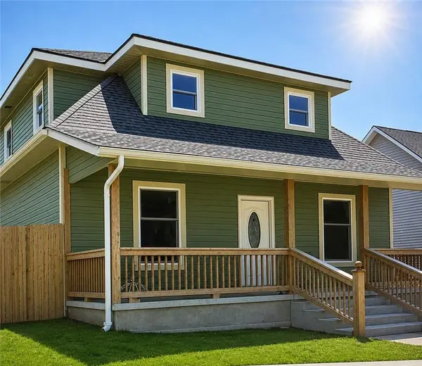 423 Walnut ST, Osawatomie, KS 66064