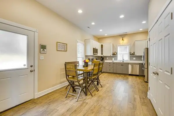 436 E Broadway AVE, Excelsior Springs, MO 64024