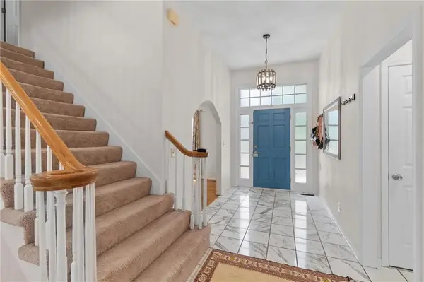 11102 W 114th TER, Overland Park, KS 66210