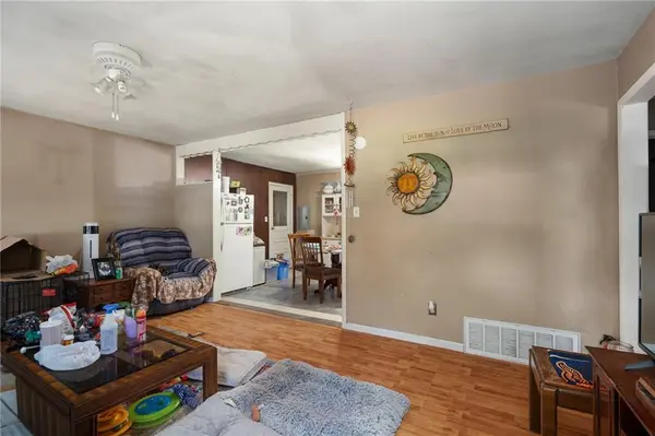 405 N Rogers ST, Independence, MO 64050
