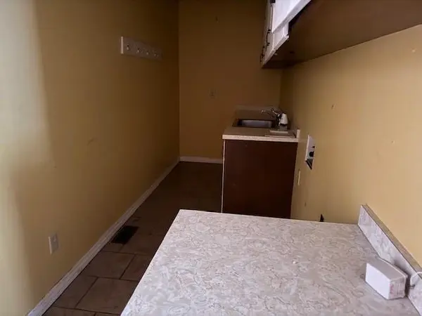 512 Custer RD, Parsons, KS 67357