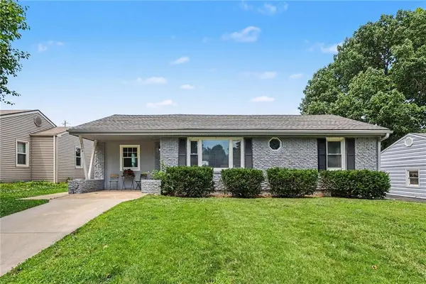 10504 E 25th TER, Independence, MO 64052