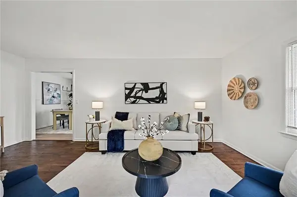 1207 Safari DR, St Joseph, MO 64506