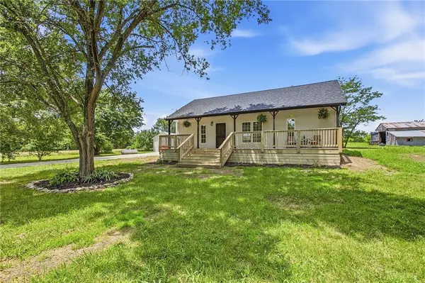 36 SW 1421st RD, Holden, MO 64040