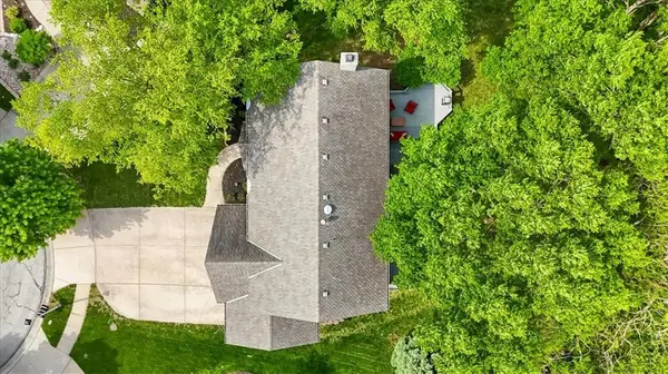 15902 W 161st ST, Olathe, KS 66062