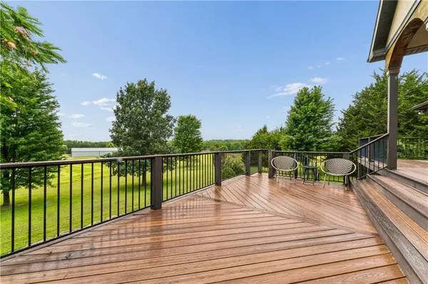 24858 Columbia RD, Paola, KS 66071