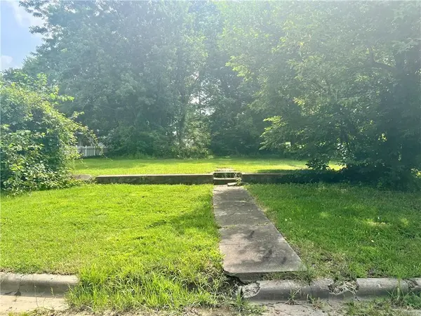 415 S Andrick ST, Fort Scott, KS 66701