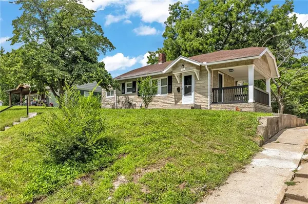 804 N Grand AVE, Independence, MO 64050