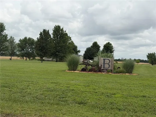 2399 Poplar RD, Fort Scott, KS 66701