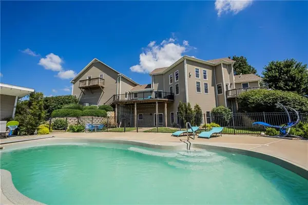 18152 E 205th ST, Rock Port, MO 64482
