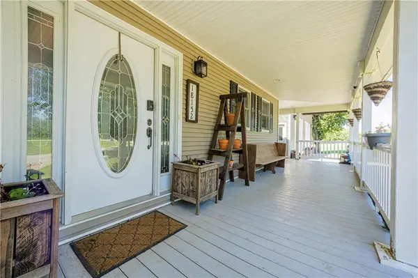 18152 E 205th ST, Rock Port, MO 64482