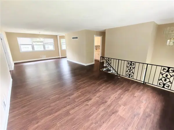 3900 S Hands ST, Independence, MO 64055
