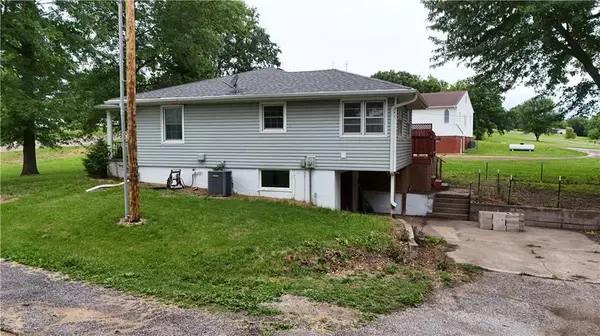 10425 SE State RT FF HWY, Agency, MO 64401
