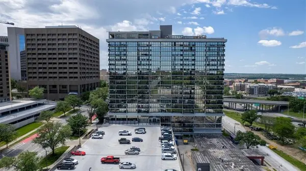 600 E Admiral BLVD #408, Kansas City, MO 64106