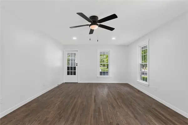 213 W Ada ST, Norborne, MO 64668