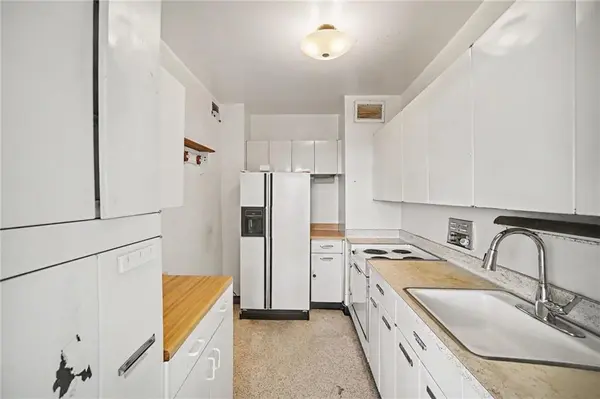 333 W Meyer BLVD #909, Kansas City, MO 64113
