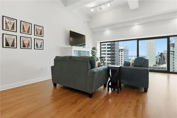 1101 Walnut ST, Kansas City, MO 64106