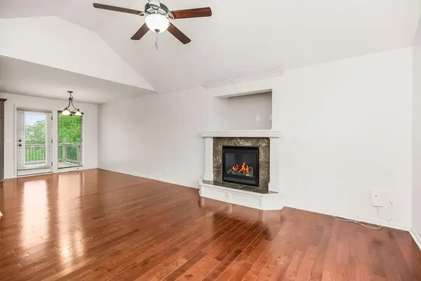 11816 N Belmont AVE, Kansas City, MO 64156