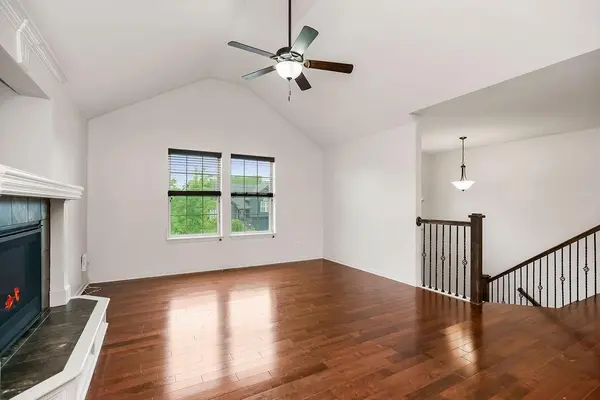11816 N Belmont AVE, Kansas City, MO 64156