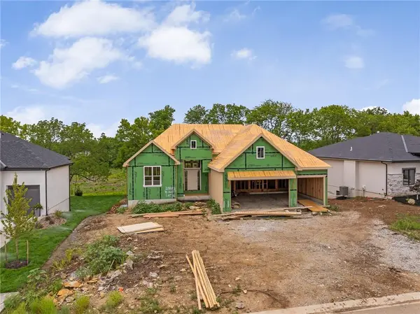 25102 W 141st ST, Olathe, KS 66061