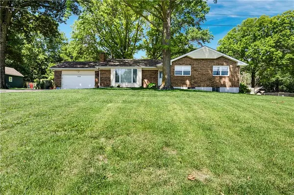 3738 N 123RD ST, Kansas City, KS 66109