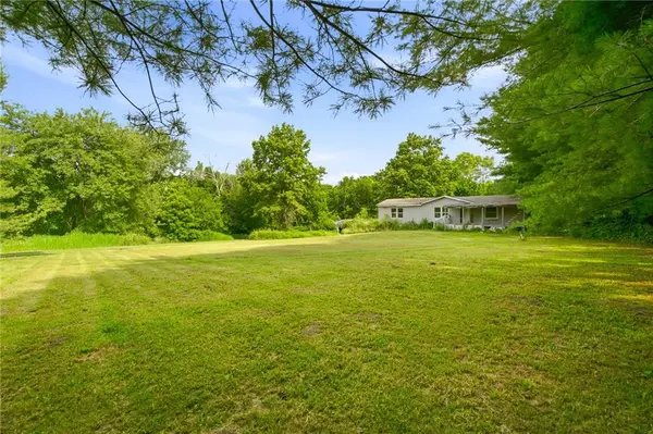 15000 E 200th ST, Peculiar, MO 64078