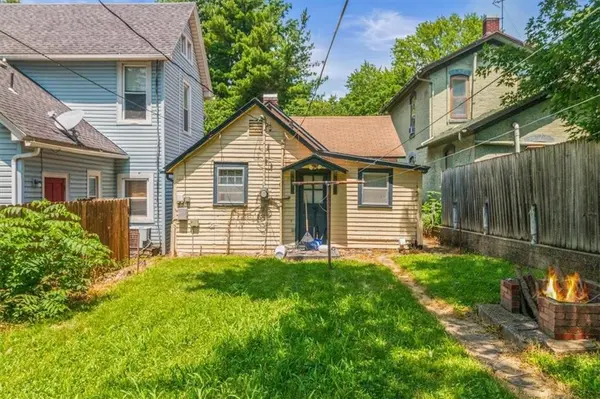 721 Olive ST, Leavenworth, KS 66048