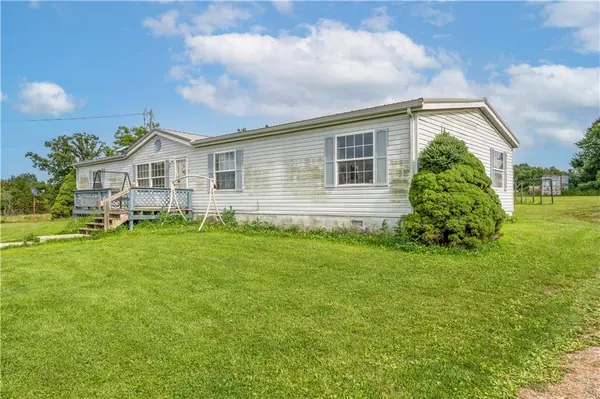 32338 BUNKER HILL RD, Mora, MO 65345