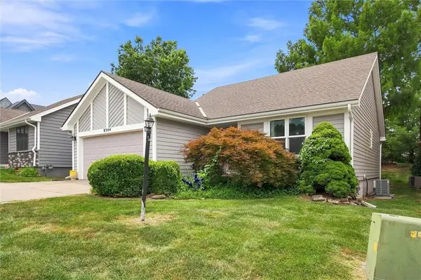 8504 N Chatham AVE, Kansas City, MO 64154