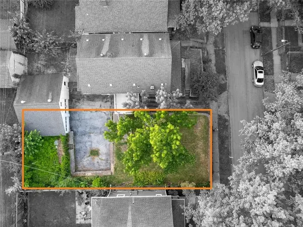 4514 Terrace ST, Kansas City, MO 64111