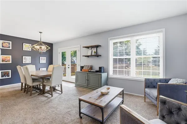 16003 W 139th ST, Olathe, KS 66062