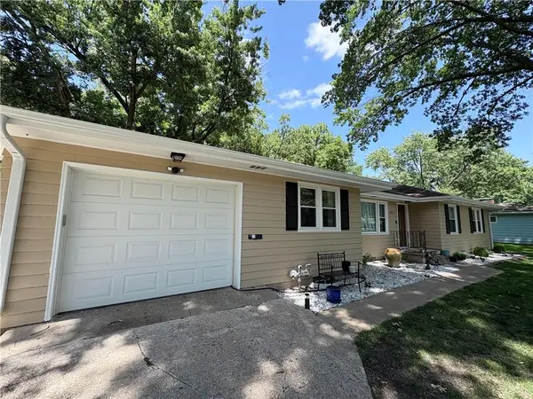 3017 Parkway A ST, St Joseph, MO 64507