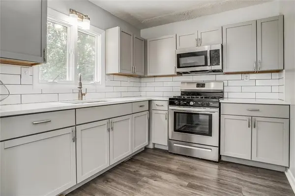 151 Cornell AVE, Bonner Springs, KS 66012