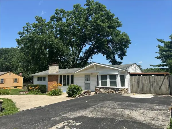 10520 E 28TH TER #S, Independence, MO 64052