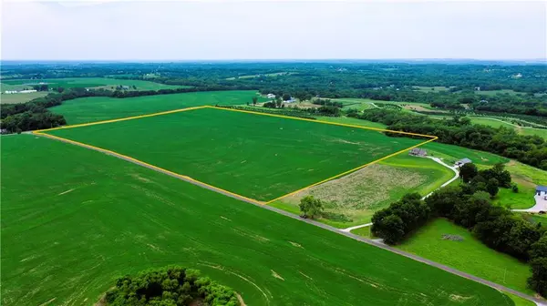 Hunter RD, Sibley, MO 64088